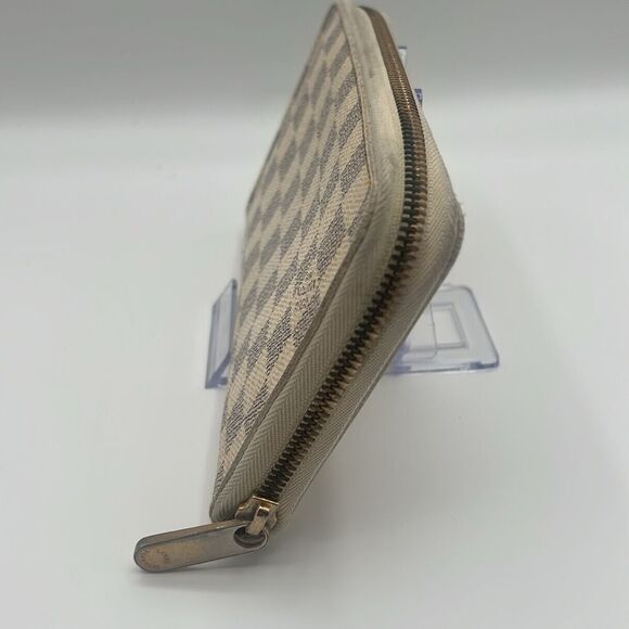 LOUIS VUITTON VINTAGE DAMIER AZUR ZIPPY LONG WALLET ORGANIZER - Picture 2 of 15
